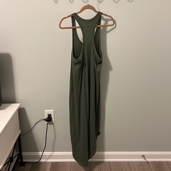 NWT. Aerie Ribbed Midi Dress. Round Hem. Olive Green. Small. - Picture 2 of 5